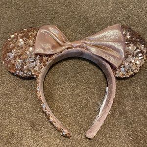 Rose Gold Minnie Mouse Ears